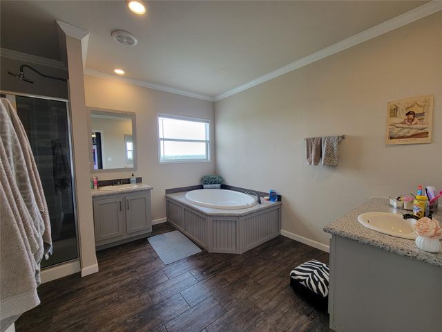 247 Daniel DR, Bertram, TX 78605