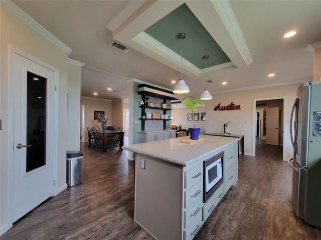247 Daniel DR, Bertram, TX 78605
