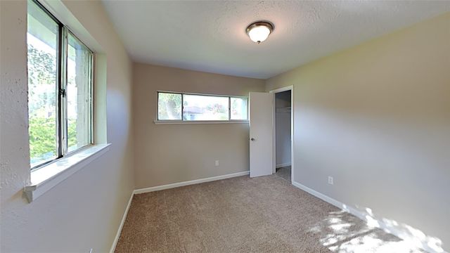 6706 Castleview Lane, Houston, TX 77489