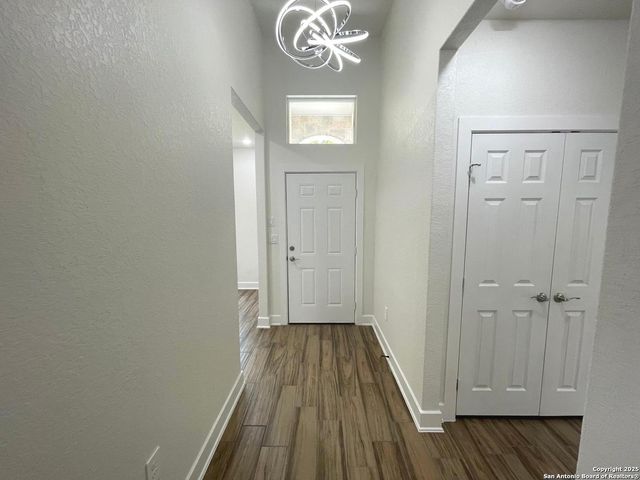 2115 SW 19th, San Antonio, TX 78207