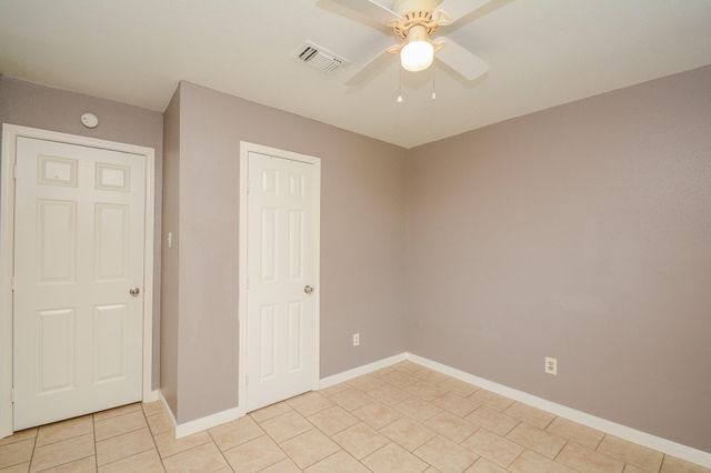 8607 Crystal Cove Circle, Houston, TX 77044