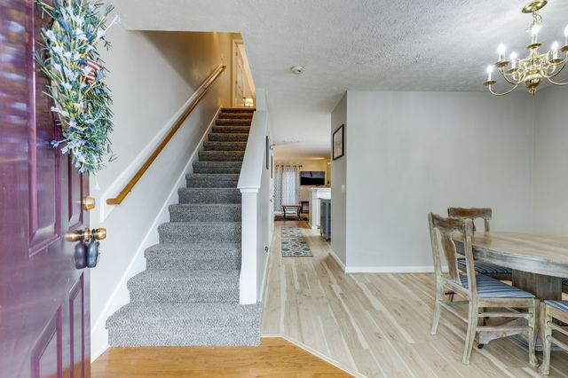 668 Flintlock Ct, Nashville, TN 37217