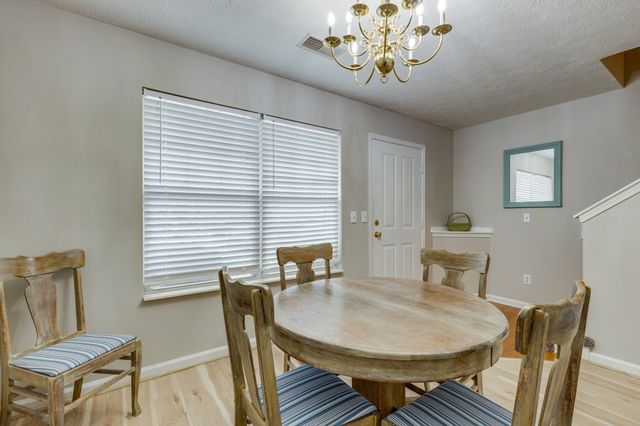 668 Flintlock Ct, Nashville, TN 37217