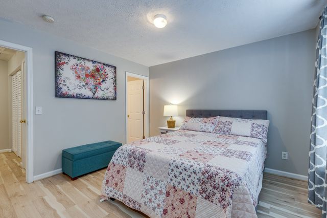 668 Flintlock Ct, Nashville, TN 37217