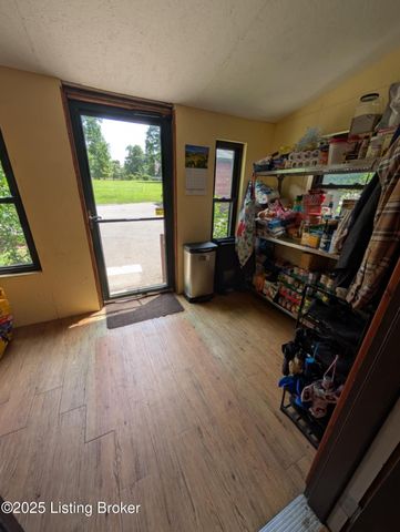 1933 Martin Pierce Rd, Cub Run, KY 42729