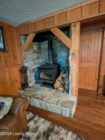 1933 Martin Pierce Rd, Cub Run, KY 42729