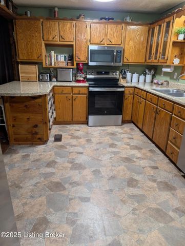 1933 Martin Pierce Rd, Cub Run, KY 42729