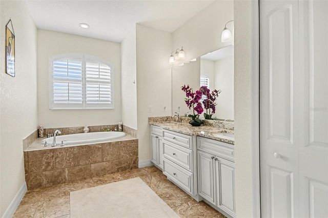 1275 BLUE LAKE CIRCLE, Punta Gorda, FL 33983