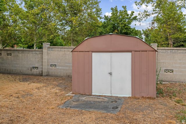 1600 W SPRING ST, Salt Lake City, UT 84116