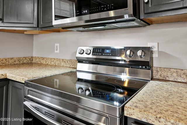 3814 Mareli Rd, Shelbyville, KY 40065