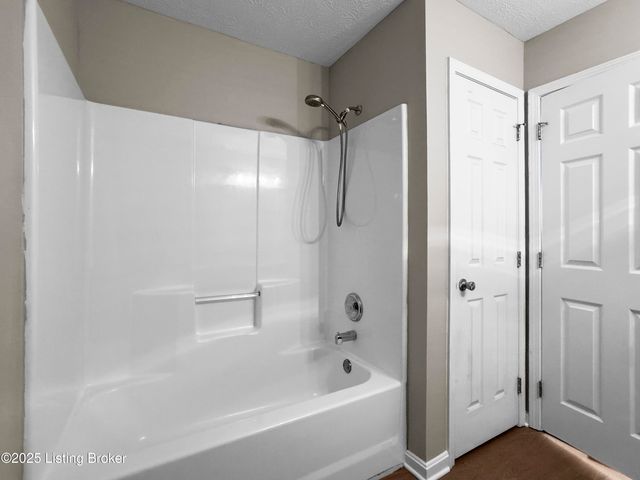 3814 Mareli Rd, Shelbyville, KY 40065