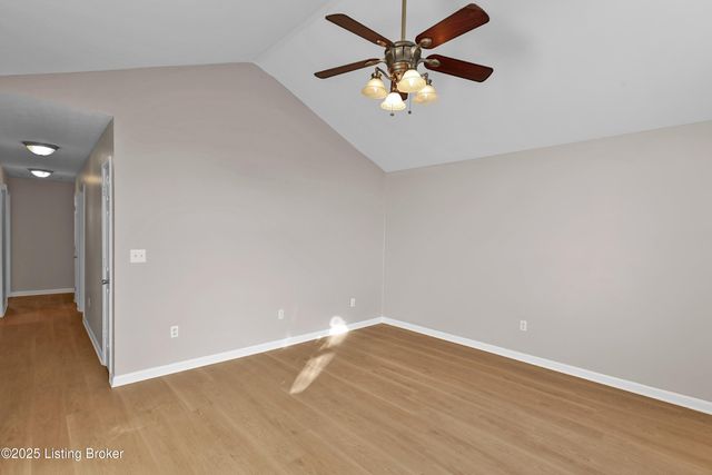 3814 Mareli Rd, Shelbyville, KY 40065