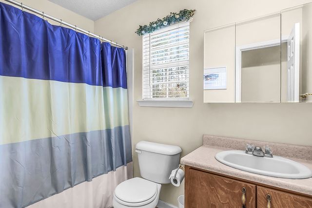 1221 Nautical Drive SE, Townsend, GA 31331