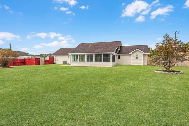 1221 Nautical Drive SE, Townsend, GA 31331