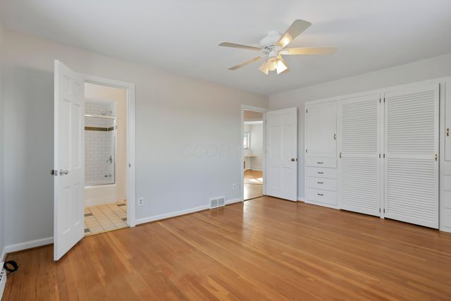 4266 Fairoaks Drive, Columbus, OH 43214