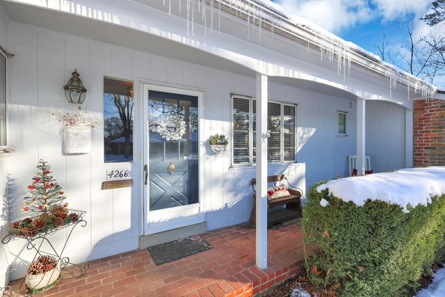 4266 Fairoaks Drive, Columbus, OH 43214