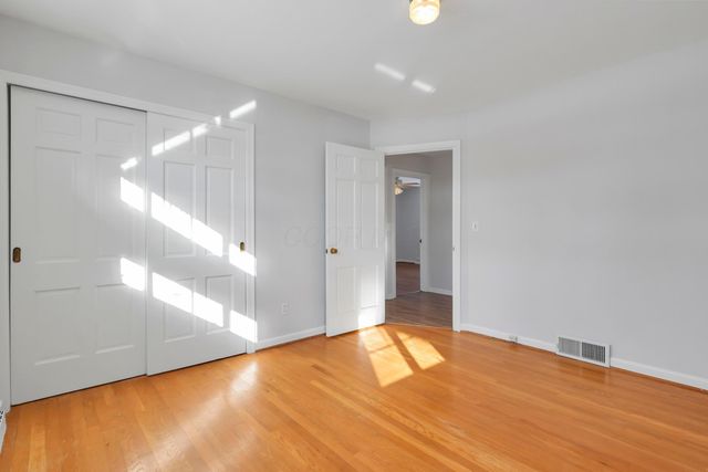 4266 Fairoaks Drive, Columbus, OH 43214