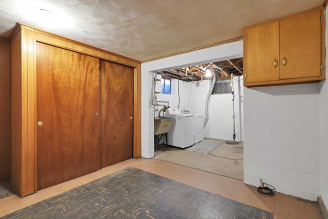 4266 Fairoaks Drive, Columbus, OH 43214