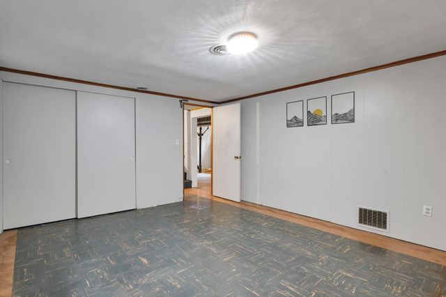 4266 Fairoaks Drive, Columbus, OH 43214