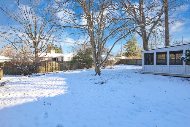 4266 Fairoaks Drive, Columbus, OH 43214