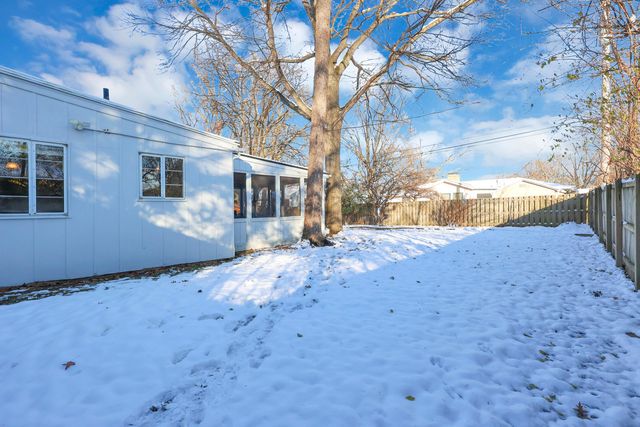 4266 Fairoaks Drive, Columbus, OH 43214