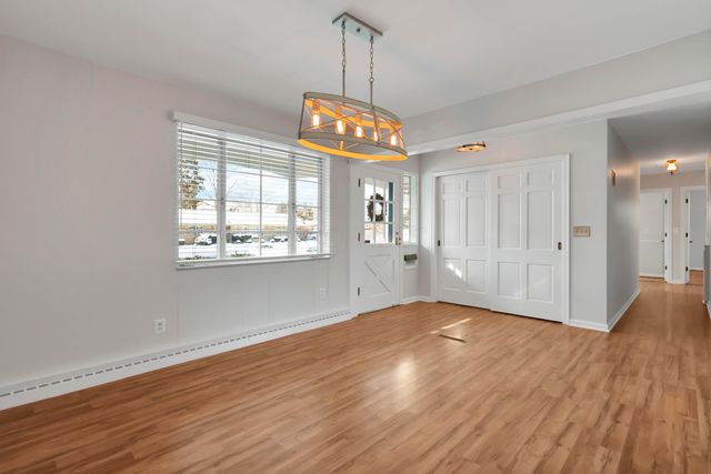 4266 Fairoaks Drive, Columbus, OH 43214