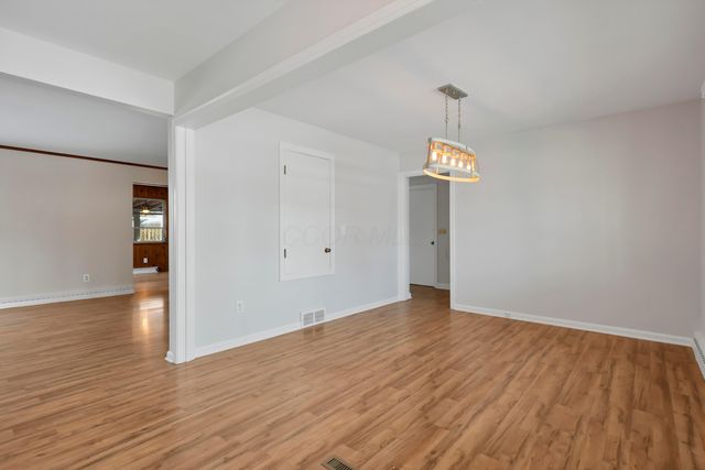 4266 Fairoaks Drive, Columbus, OH 43214