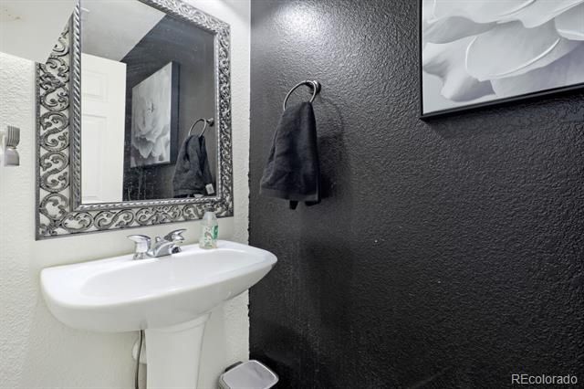 6703 S Winnipeg Circle 101, Aurora, CO 80016