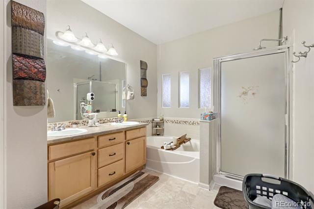 6703 S Winnipeg Circle 101, Aurora, CO 80016