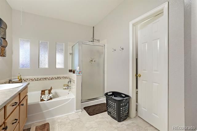 6703 S Winnipeg Circle 101, Aurora, CO 80016