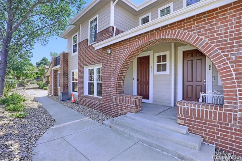 6703 S Winnipeg Circle 101, Aurora, CO 80016