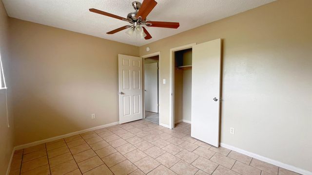 3021 Sycamore Avenue 1, Bay City, TX 77414