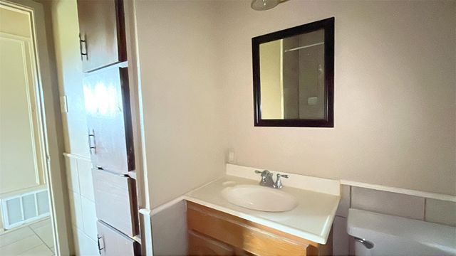 3021 Sycamore Avenue 1, Bay City, TX 77414