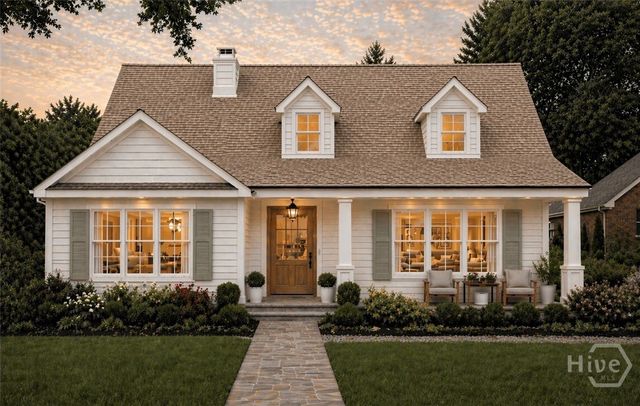 621 Columbus Drive, Savannah, GA 31405
