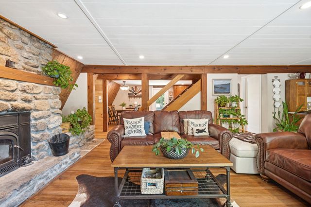 105 East Mountain Road, Newport, NH 03773