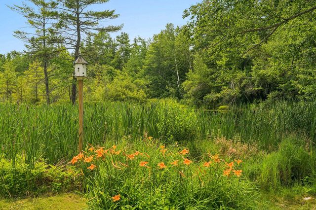 105 East Mountain Road, Newport, NH 03773