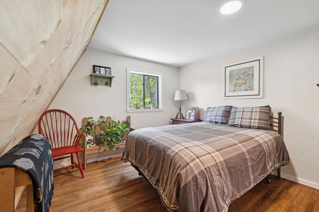 105 East Mountain Road, Newport, NH 03773
