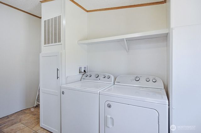 3444 Forest Drive NE, Bremerton, WA 98310