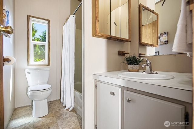 3444 Forest Drive NE, Bremerton, WA 98310
