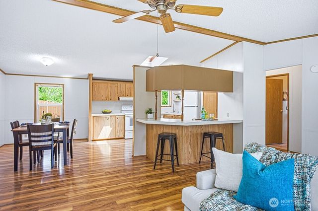 3444 Forest Drive NE, Bremerton, WA 98310