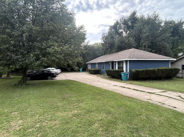 1625 N Colgate Avenue, Springfield, MO 65802