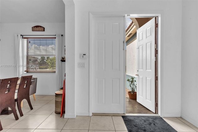 13501 SW 272nd Ter, Homestead, FL 33032