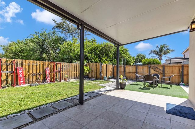 13501 SW 272nd Ter, Homestead, FL 33032