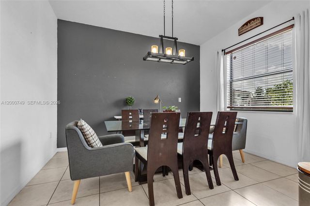 13501 SW 272nd Ter, Homestead, FL 33032