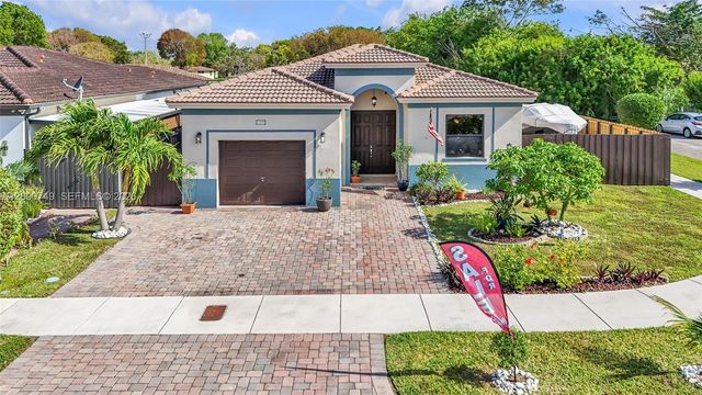 13501 SW 272nd Ter, Homestead, FL 33032
