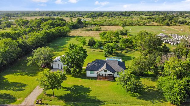2415 Vz County Road 2624, Wills Point, TX 75169