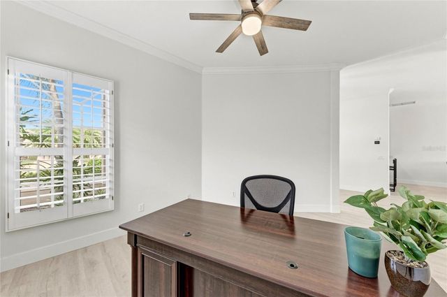 9532 FOREST HILLS CIRCLE, Sarasota, FL 34238
