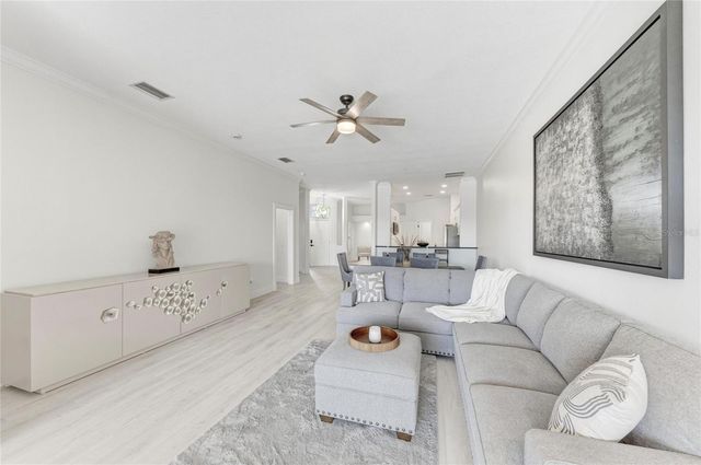 9532 FOREST HILLS CIRCLE, Sarasota, FL 34238