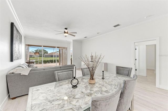 9532 FOREST HILLS CIRCLE, Sarasota, FL 34238