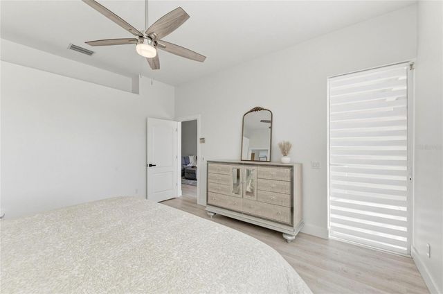 9532 FOREST HILLS CIRCLE, Sarasota, FL 34238